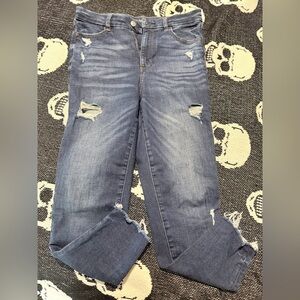 American Eagle Distressed crop jeans